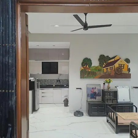 At Par With 5 Star Hotel.. Pune Exterior photo