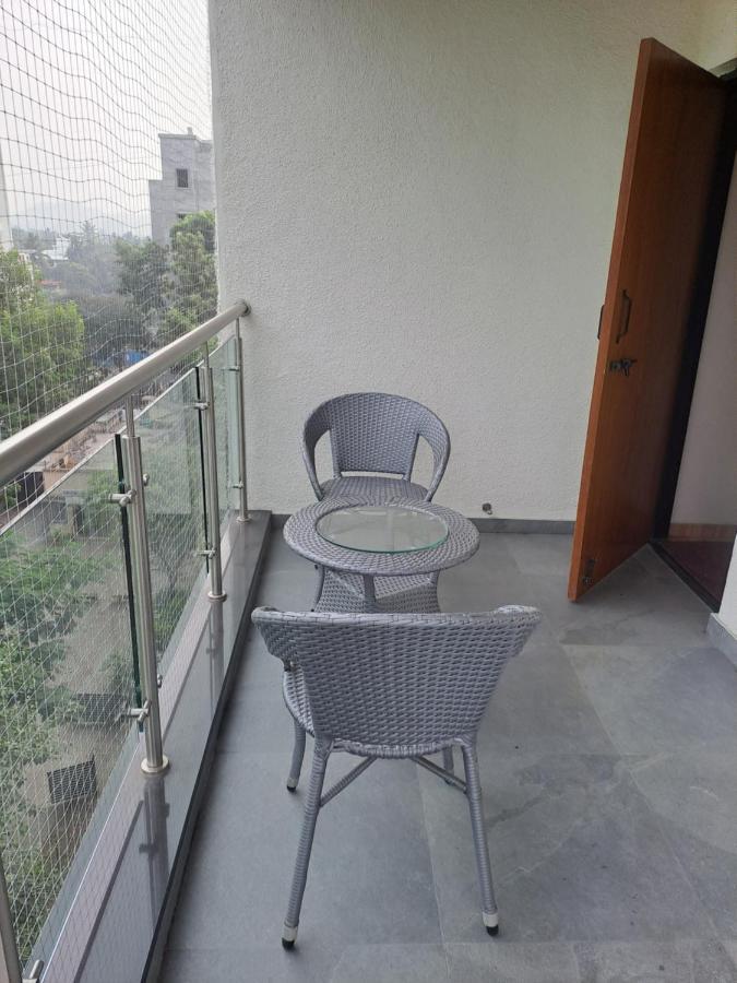At Par With 5 Star Hotel.. Apartment *